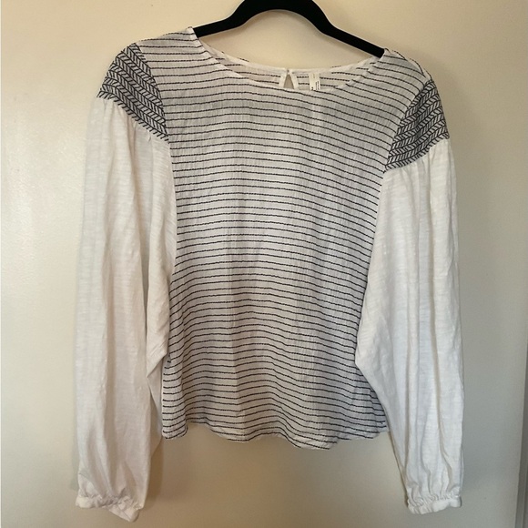 Anthropologie White Aiden Textured Top in Size Small - Picture 8 of 13